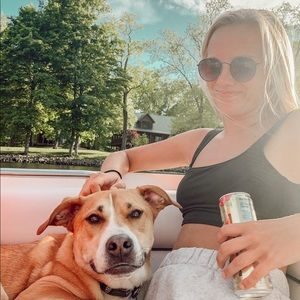 Meet your Posher, Hannah